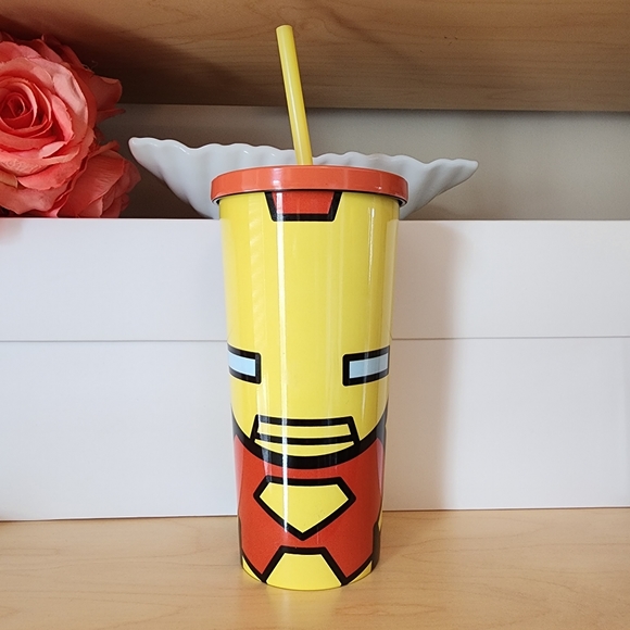 Iron Man Tumbler With Straw - Picture 12 of 14